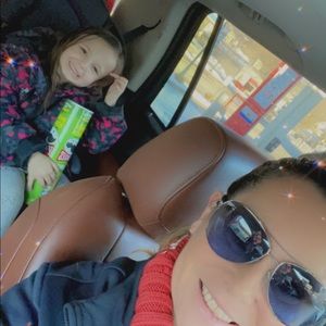 Meet your Posher, Donna